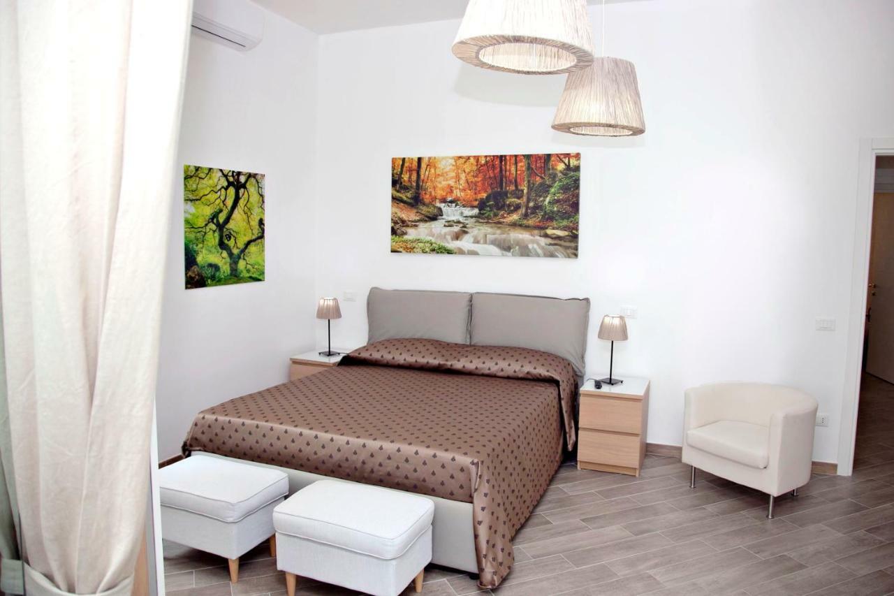 Maison Lumiere Салерно Екстериор снимка